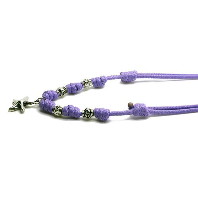 Collar morado de nudos con estrella de mar