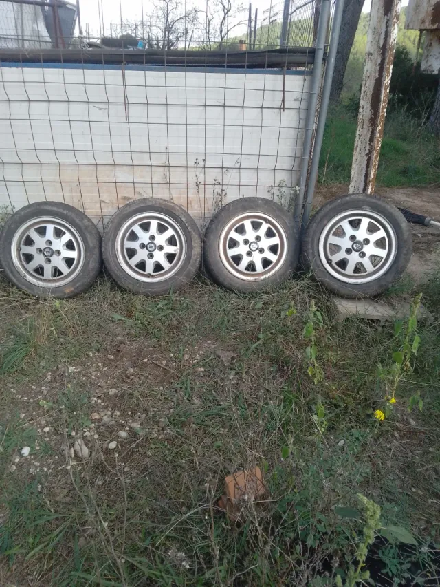 Llantas Lancia prisma