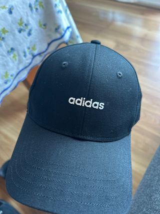 Gorra Adidas Negra