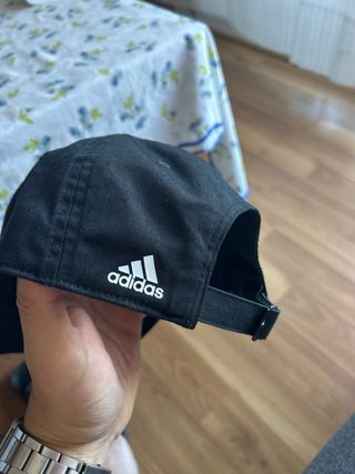 Gorra Adidas Negra