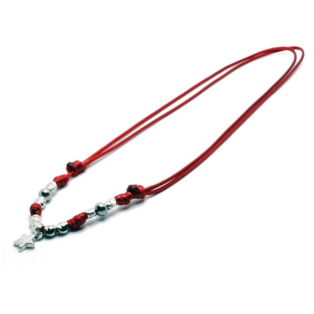 Collar rojo de nudos artesanal con estrella