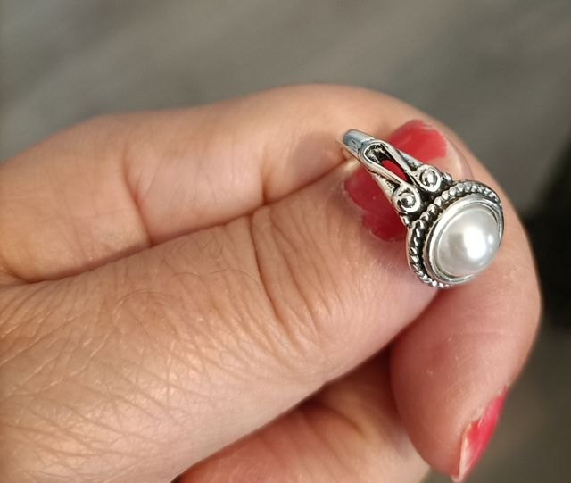 Anillo perla metal