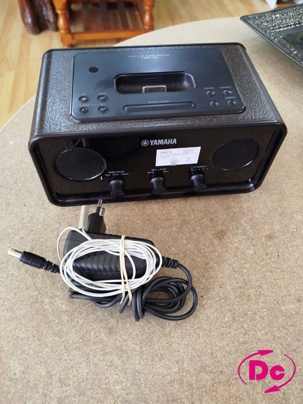 Altavoz Yamaha con radio para iPhone