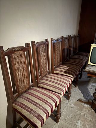 conjunto de sillas y mesa comedor 
