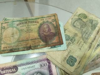 Billetes antiguos Portugal & España