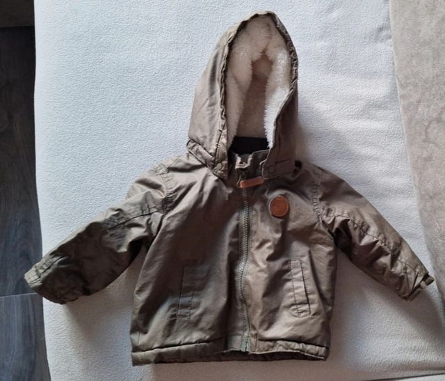 Cazadora bebé HYM nueva