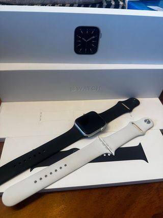 Apple Watch Serie 6 - Argento, cinturini