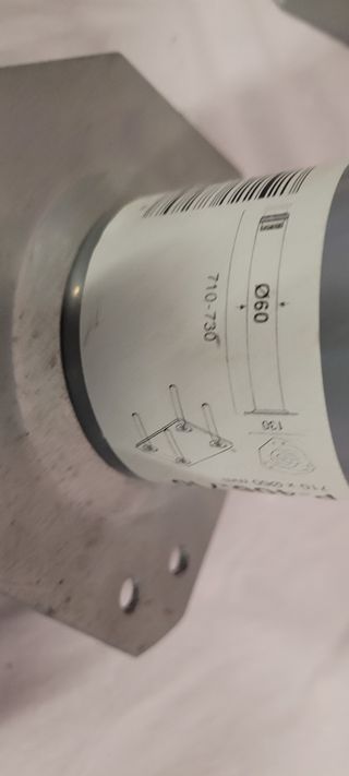 3 gambe allungabili per tavolo cromate