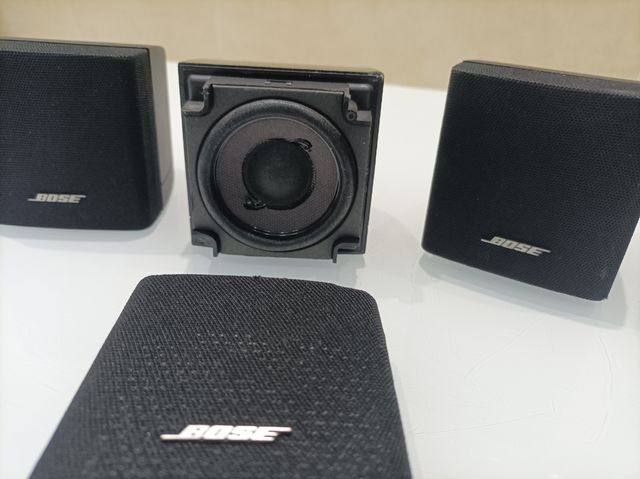 Altavoces BOSE - 4 unidades
