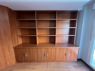 Armario librería de madera