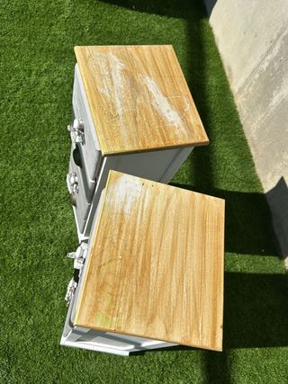 Mesillas de noche - 2 uds. Gris y blanco. Vintage.