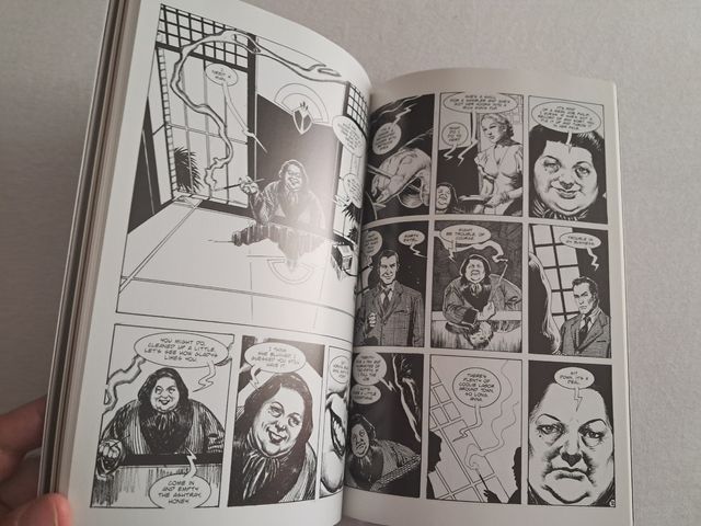 Raymond Chandler's Marlowe: Novela en inglés.