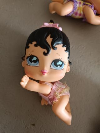 6 Baby Bratz - Capelli Neri 7€ l una