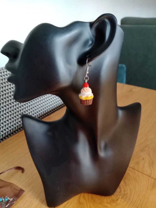 Pendientes cupcake: sin usar