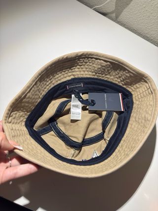 Gorro Tommy Hilfiger beige