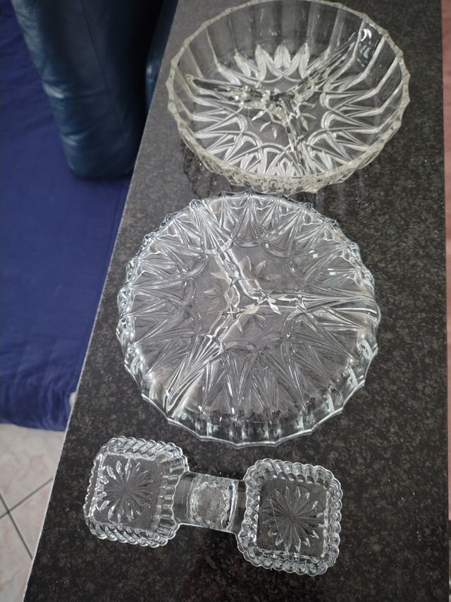 2 Antipastiere in cristallo +1 porta sale pepe