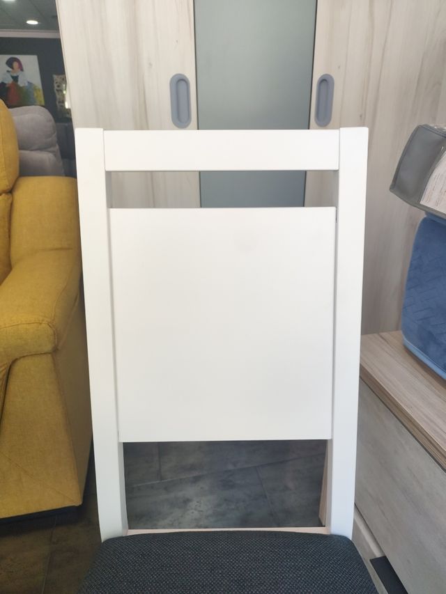 4 sillas blancas tapizado gris antimanchas, nuevas