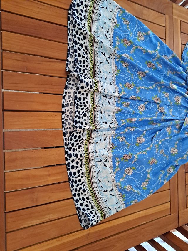 Vestido corto azul estampado talla L