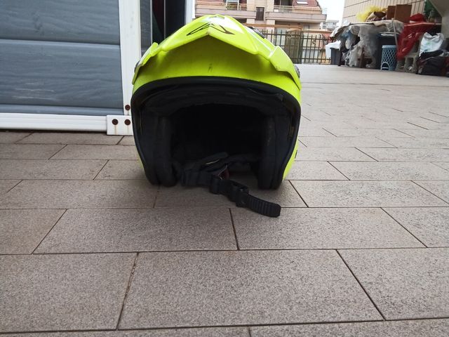 CASCO da moto e anche da bici poco usato.