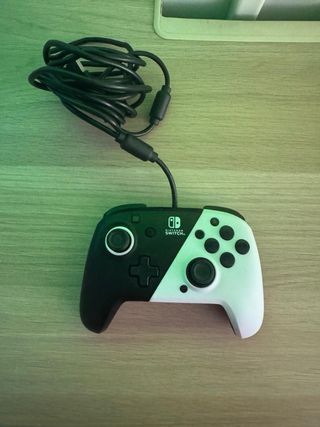 Mando Original Nintendo Switch con cable