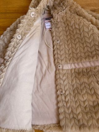 Capa Invierno Beige Niña