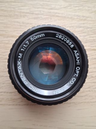 Pentax K1000: Cámara réflex analógica