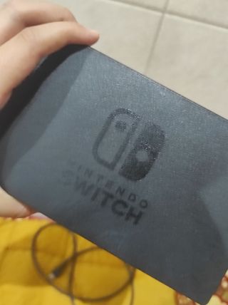 Nintendo Switch Azul/Roja - Perfecto estado