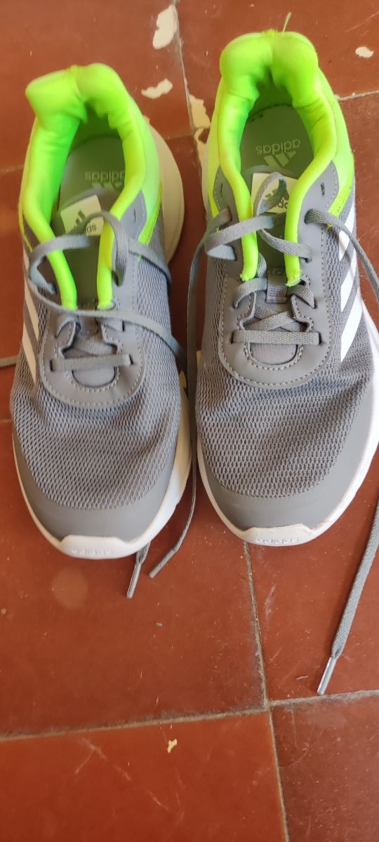 Zapatillas Adidas Gris-Verde