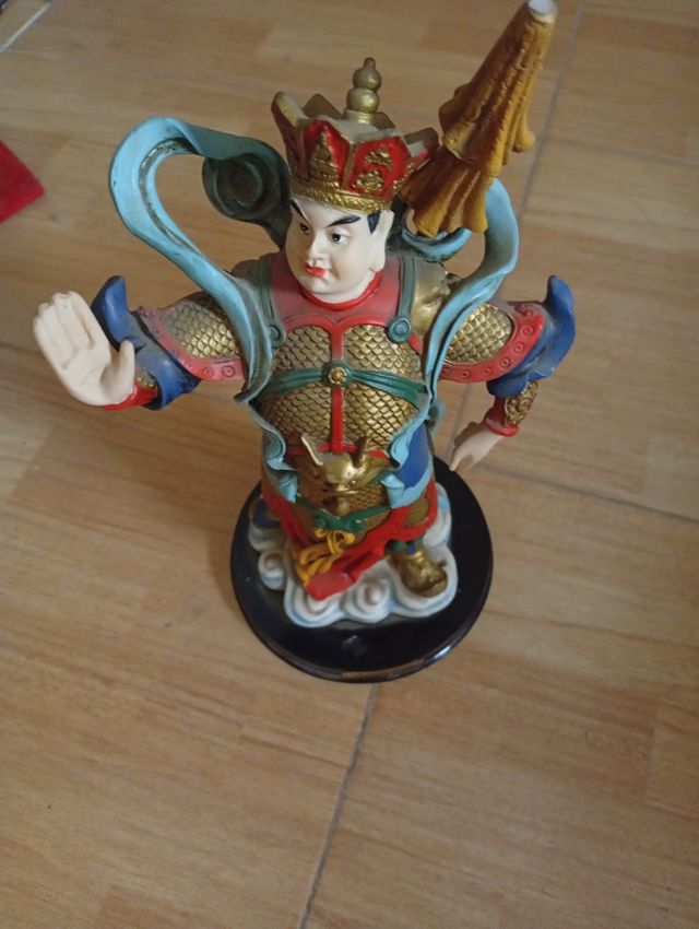 Figura Decorativa Oriental