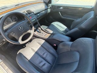 Mercedes-Benz  CLK 2001