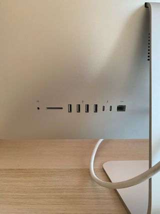 iMac 21.5" - 1TB SSD - 16GB RAM