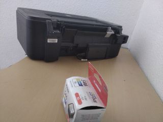 Impresora Canon Pixma MG3050 - Multifuncional