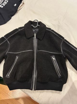 Chaqueta Zara borrego negra M