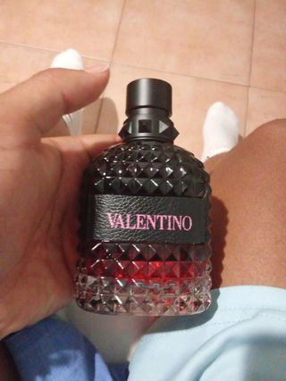 Valentino Born in Roma Perfume