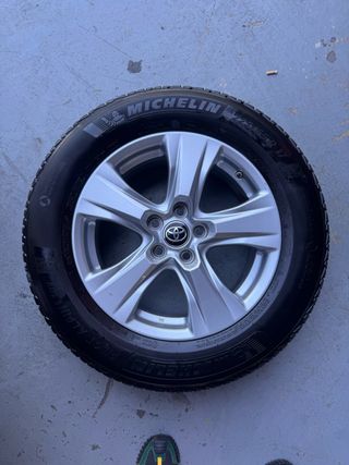 llantas Toyota Rav 4 