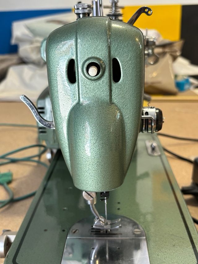 Máquina Coser  Refrey 427