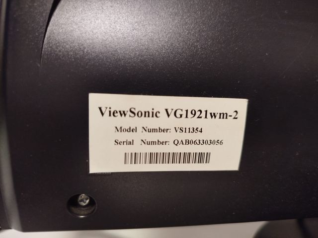 Monitor ViewSonic VG1921wm-2 19" con VGA y alt