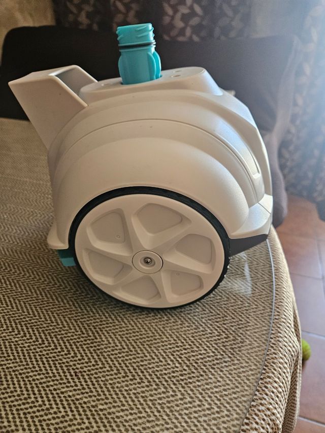 Limpiafondos piscina automático