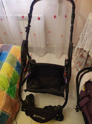 Carro Bebé 3 piezas morado,lleva sombrilla yfundas
