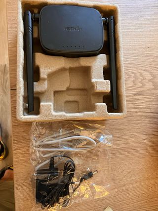 Tenda 4G03 Pro - Router Wifi 4G LTE