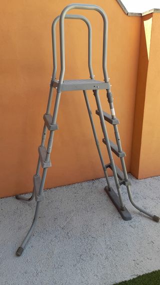 Piscina Bestway 4.57x1.22m + depuradora de arena