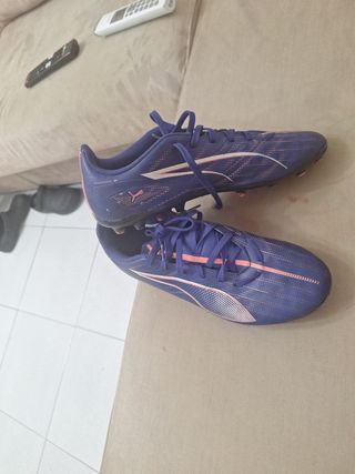 Botas fútbol Puma - usadas 2 meses