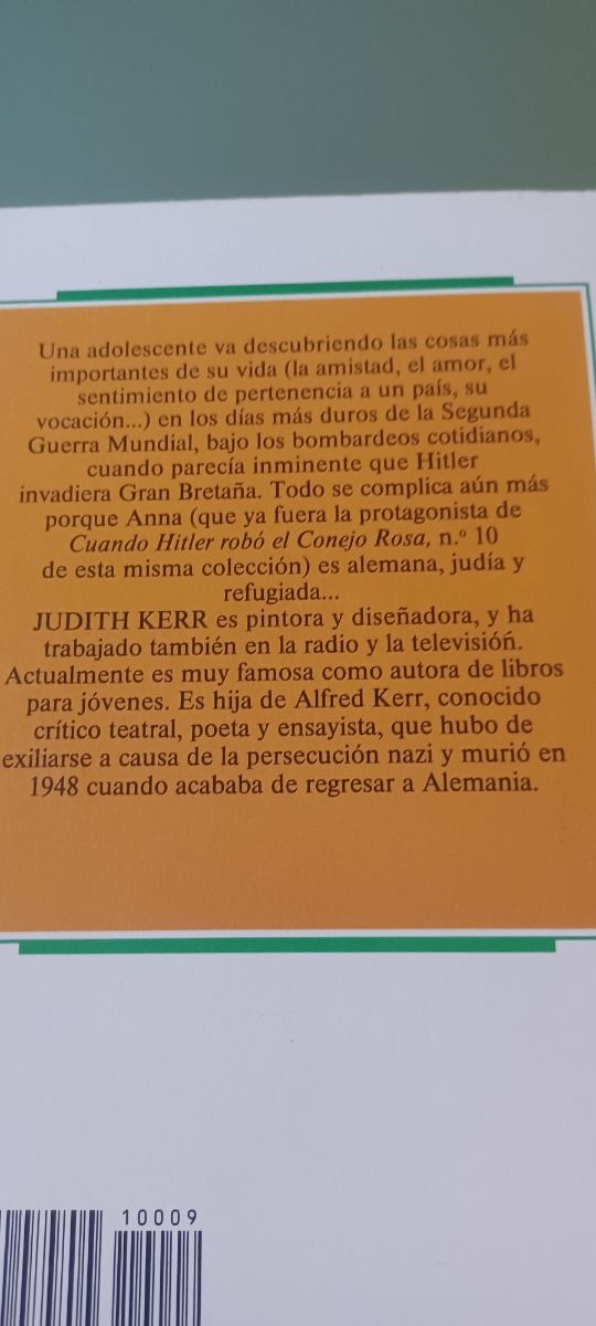 En la batalla de Inglaterra. Traducción de Flor...