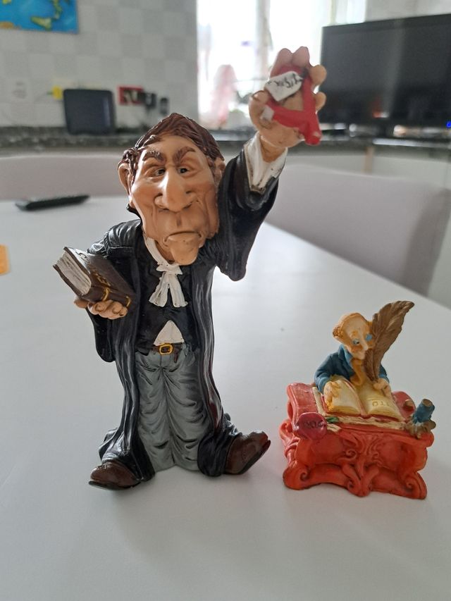 Statuine da scrivania: Notaio e Scriba
