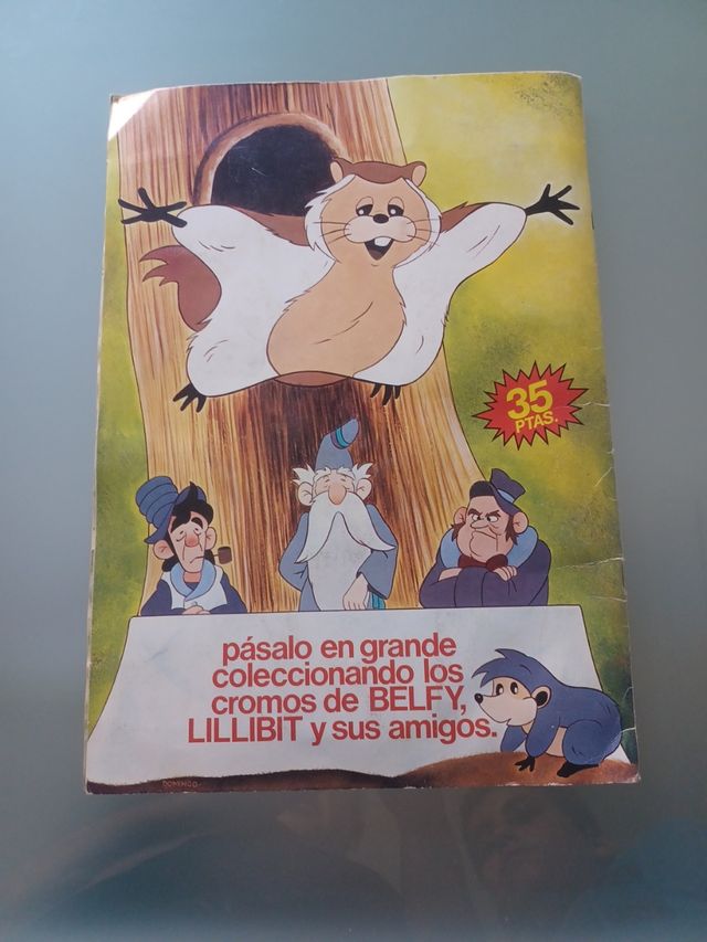 Libro cromos Belffy Lillibit. 