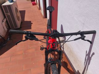 Bicicleta Scott Scale carbono
