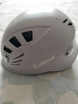 Casco escalada Simond