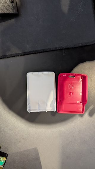 Caja Raspberry Pi 4 - Blanca y Roja