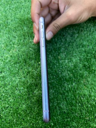 iPhone 11 morado