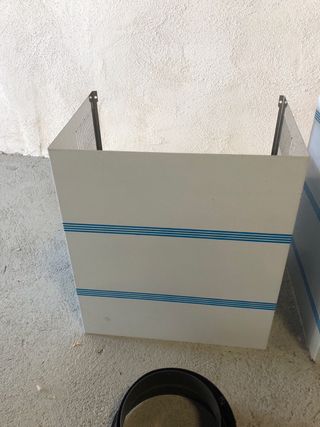 Cubre tubo campana extractora